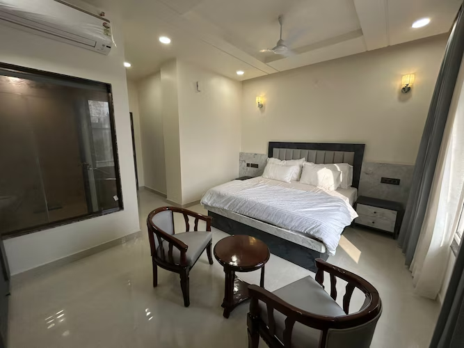 the byke boutique tejjora lucknow