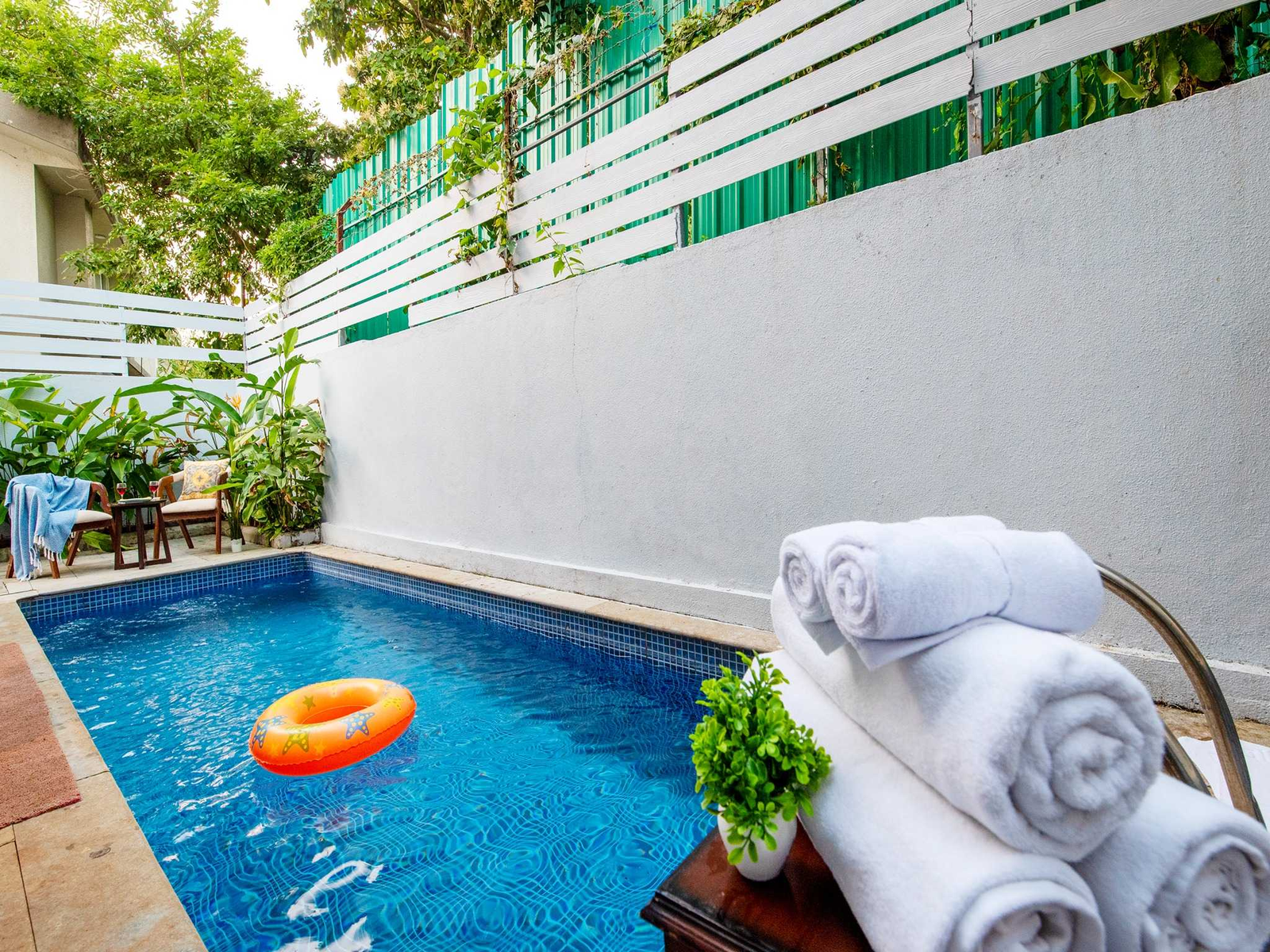 the infinity pool villa hotel by dancenter baga beach goa