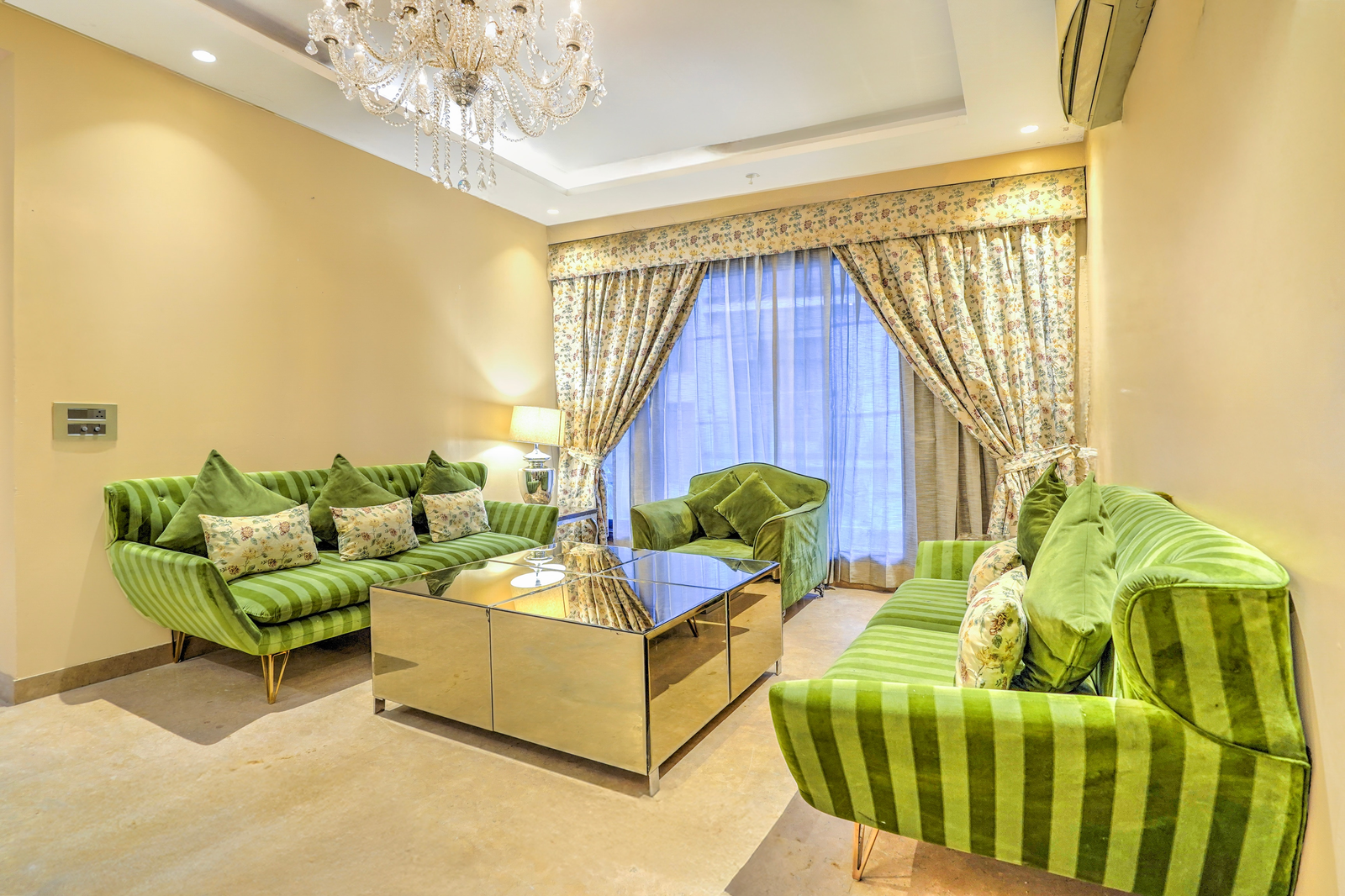 palette hotel cotts villa vasant kunj new delhi