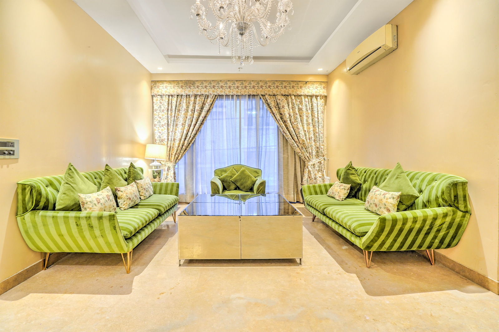 palette hotel cotts villa vasant kunj new delhi