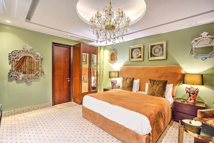 palette hotel cotts villa vasant kunj new delhi