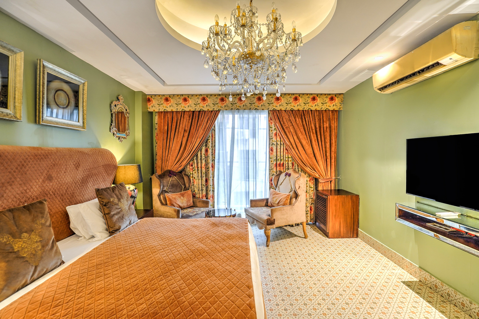 palette hotel cotts villa vasant kunj new delhi