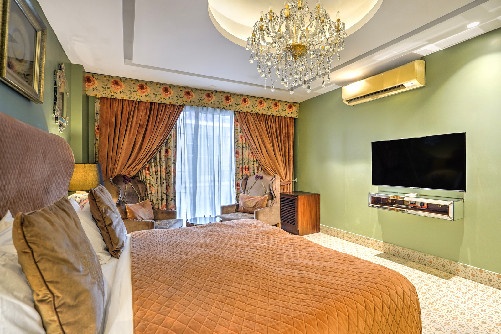 palette hotel cotts villa vasant kunj new delhi