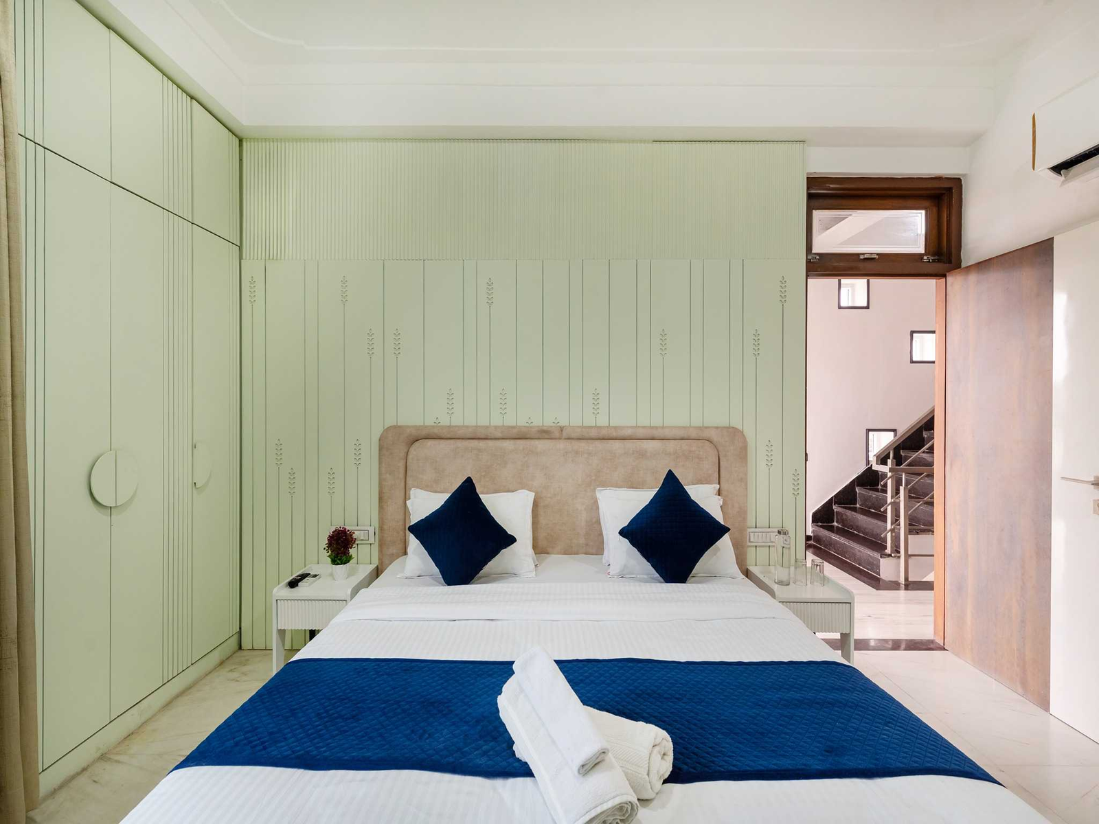 sunset view 5bhk villa by dancenter pvt pool udaipur