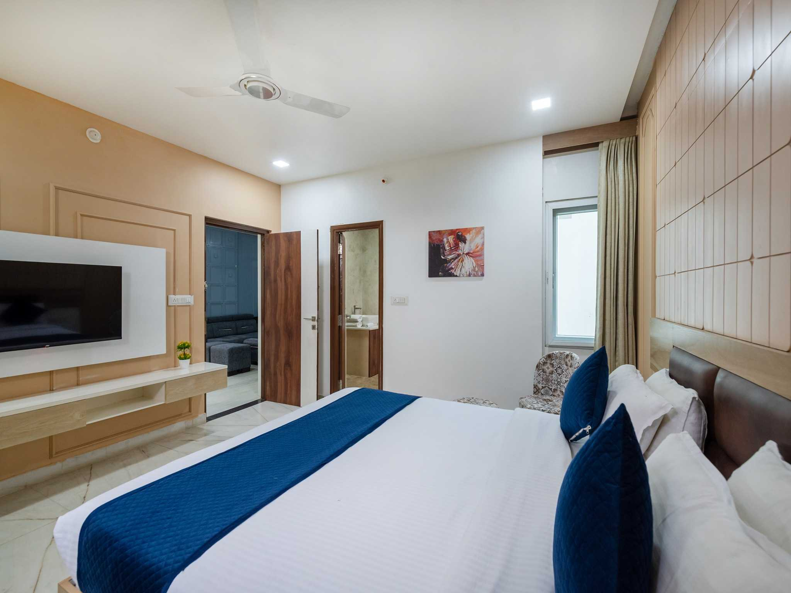 sunset view 5bhk villa by dancenter pvt pool udaipur