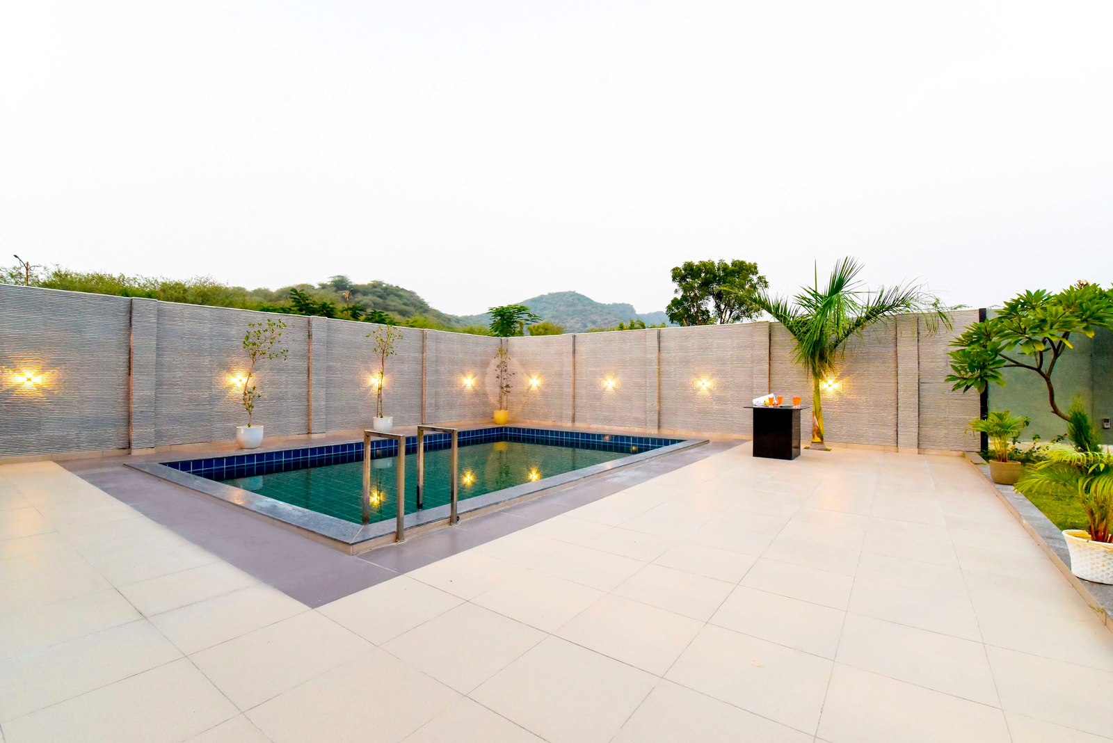 the hills stay villa by dancenter 3bhk pvt pool kishangarh