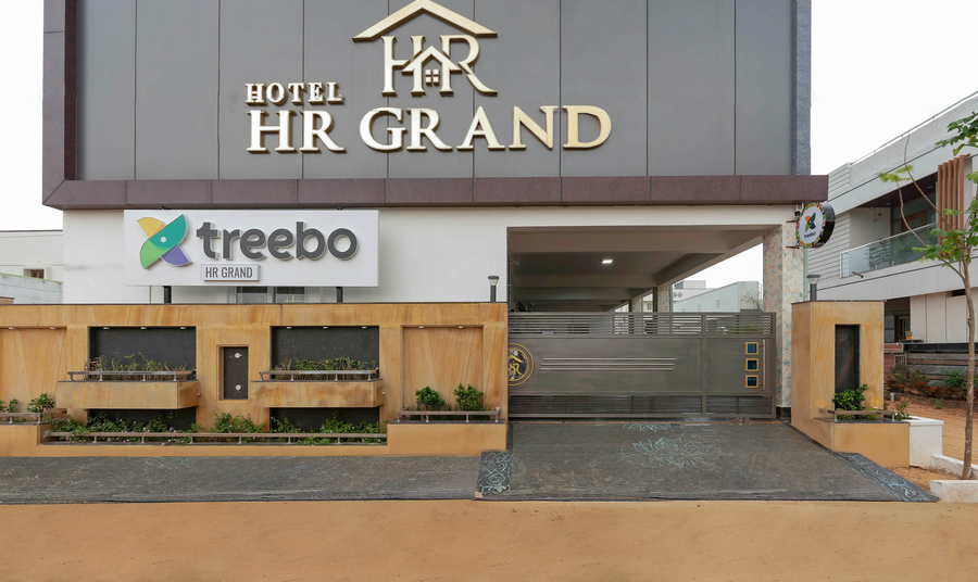 treebo hr grand