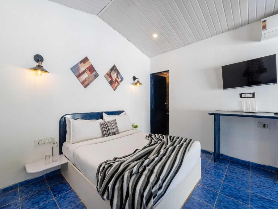 santorini cabins by palette homes cottages pool mountain view lonavala