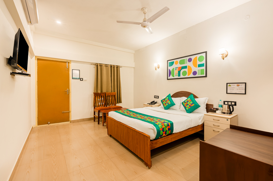 treebo golden paradise