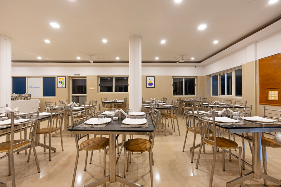 treebo golden paradise