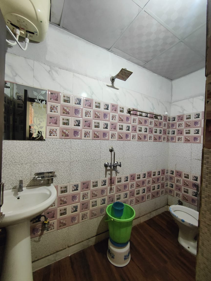 the mountain view tapovan