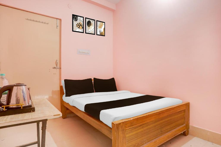 super hotel o danapur central railway junction formerly brij guest house