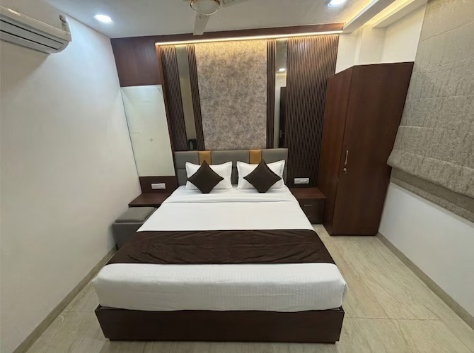 hotel shaurya palace