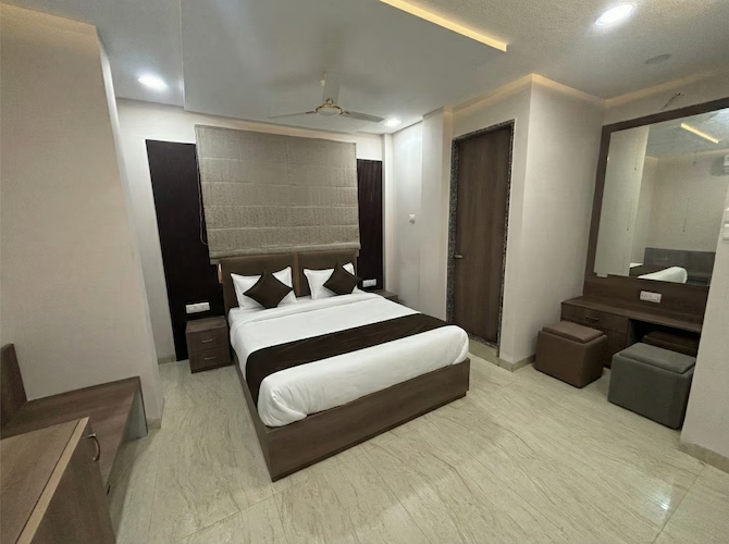 hotel shaurya palace