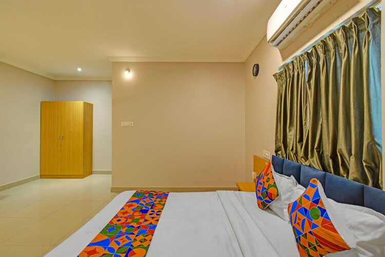 fabhotel eyries the business