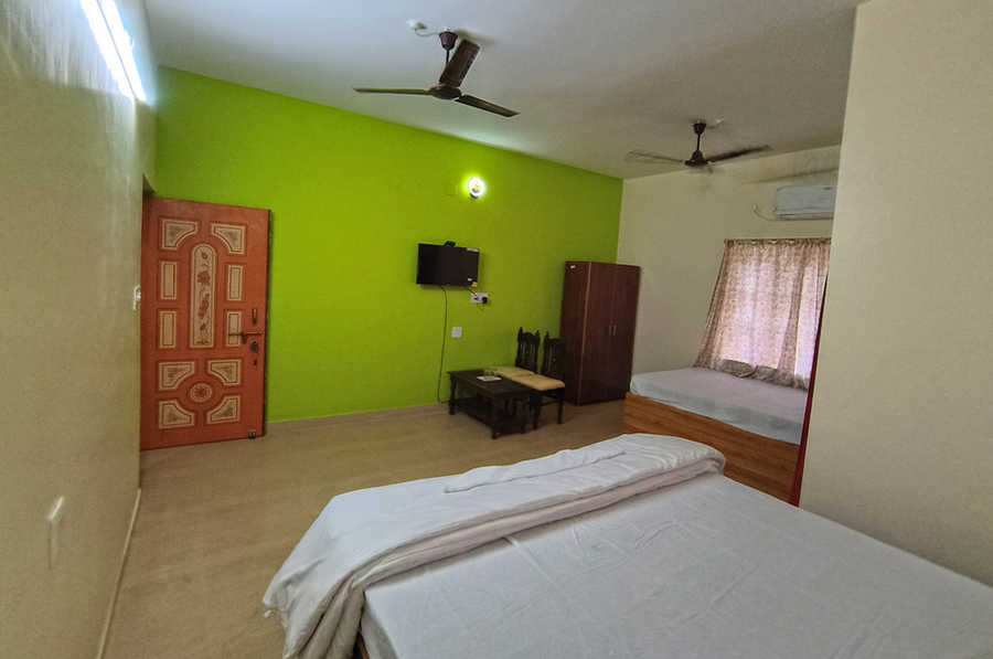 ashok nandini guest house