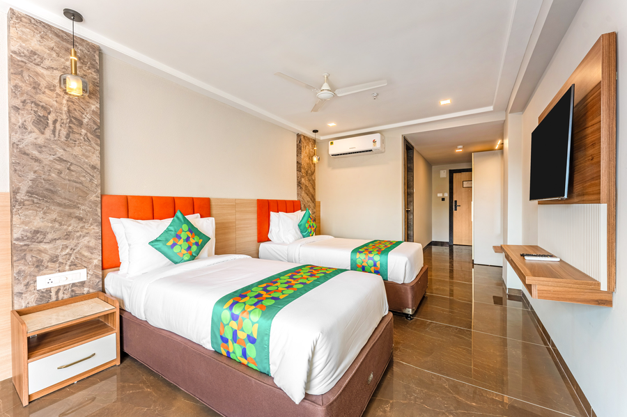 treebo premium nagpur automotive square