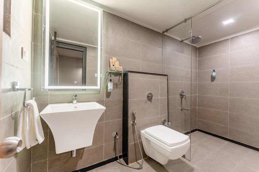 treebo premium nagpur automotive square