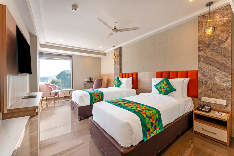 treebo premium nagpur automotive square