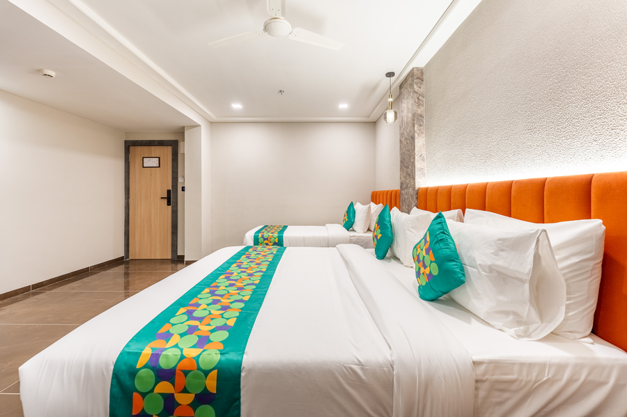 treebo premium nagpur automotive square