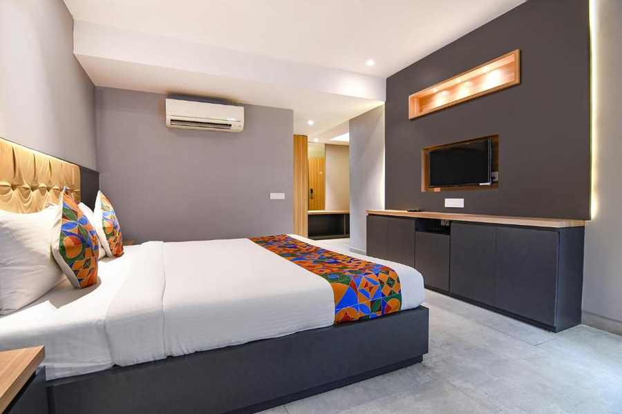 fabhotel prime the water view residency