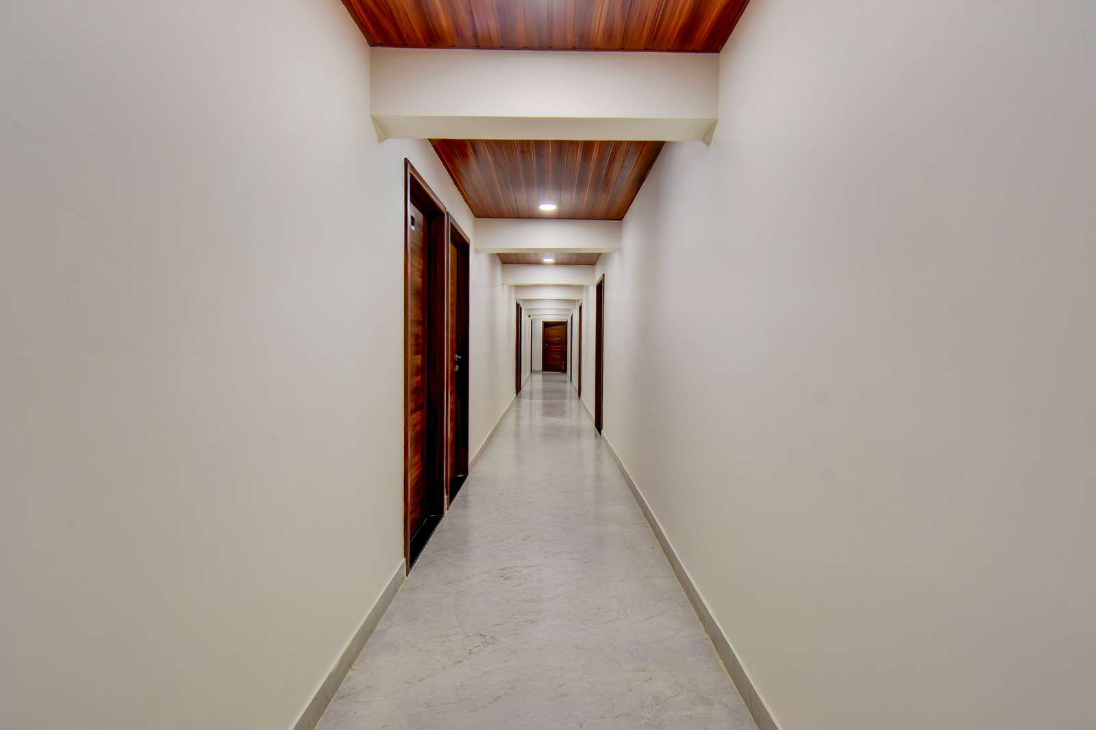 super hotel o pune kasarwadi railway station