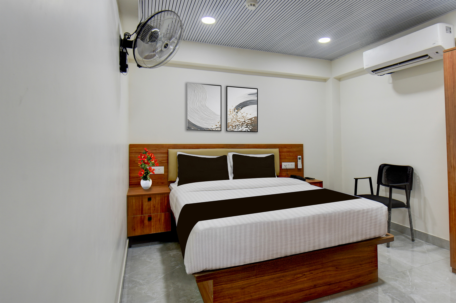 super hotel o pune kasarwadi railway station