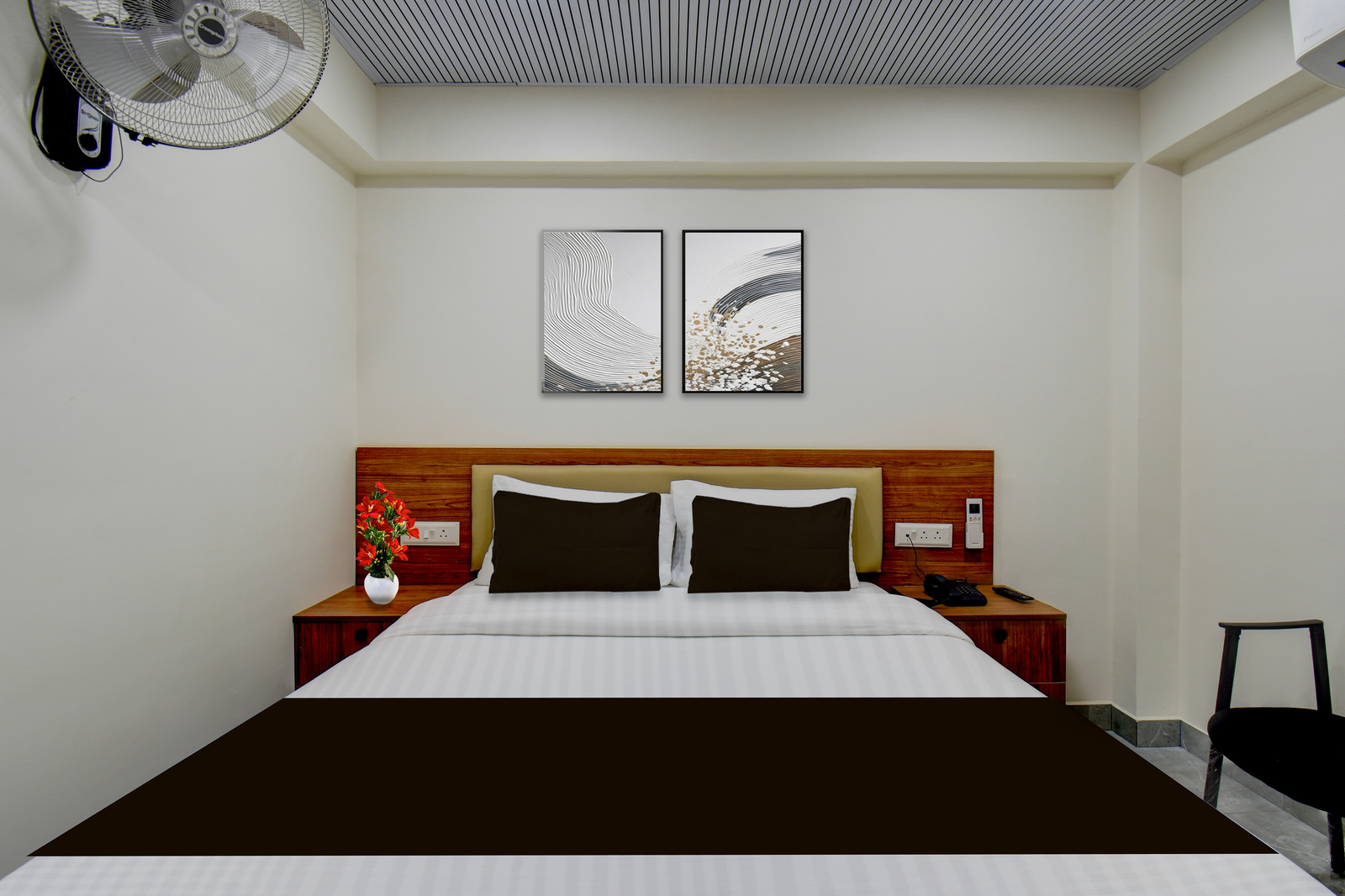 super hotel o pune kasarwadi railway station