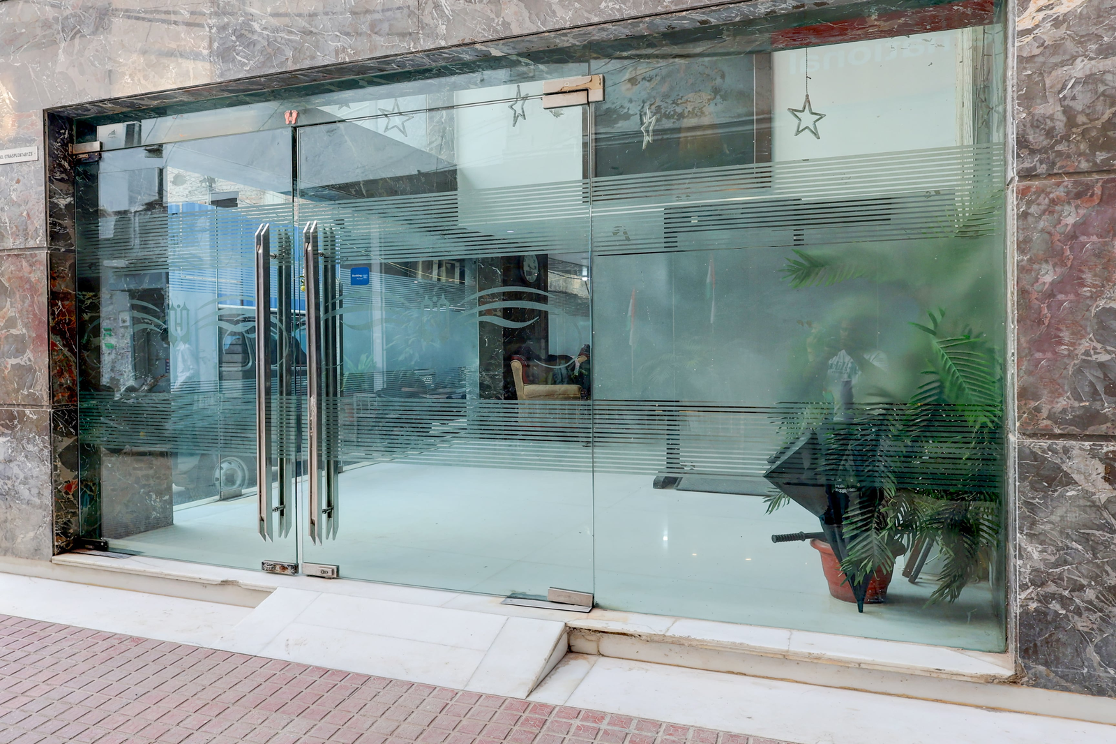 super townhouse oak new delhi central railway junction formerly uppal international