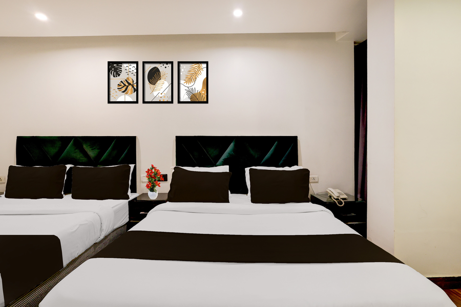 super townhouse oak new delhi central railway junction formerly uppal international