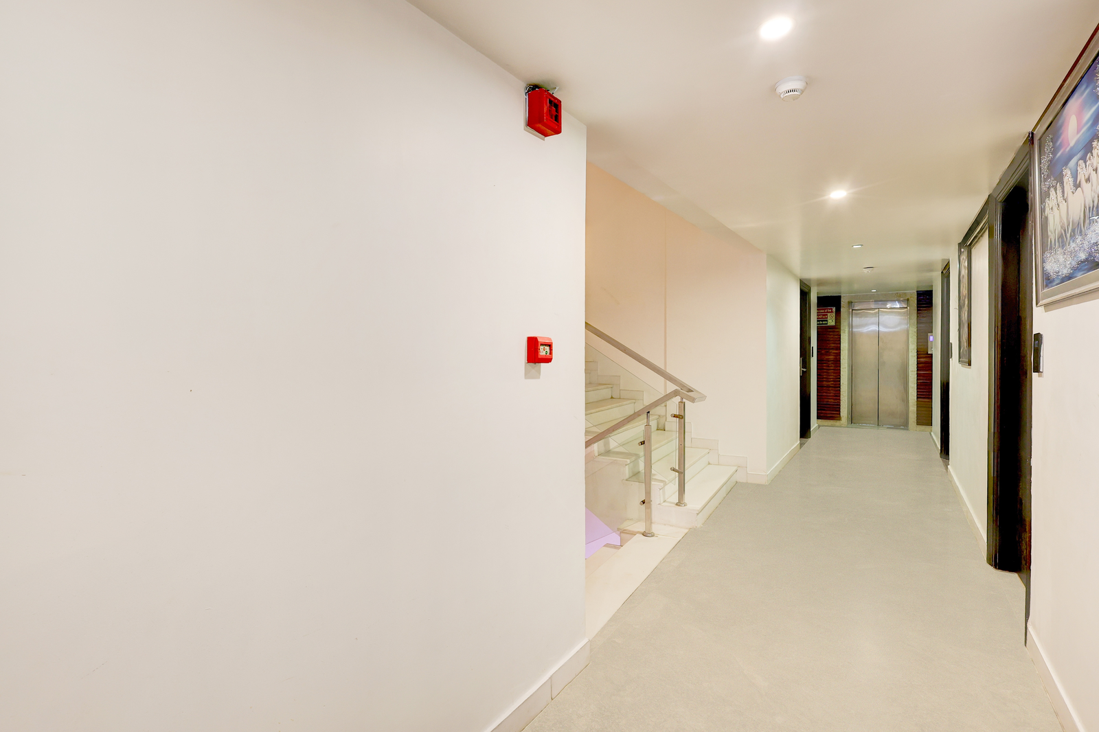 super townhouse oak new delhi central railway junction formerly uppal international