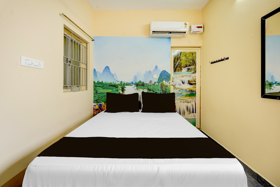 super hotel o karanodai formerly sri vari rooms