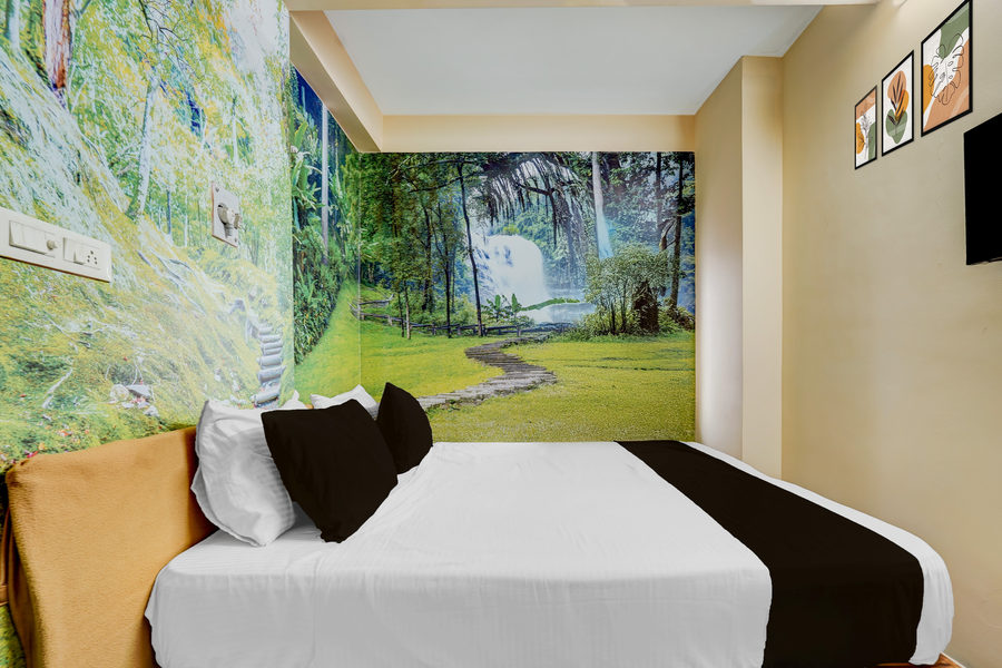 super hotel o karanodai formerly sri vari rooms