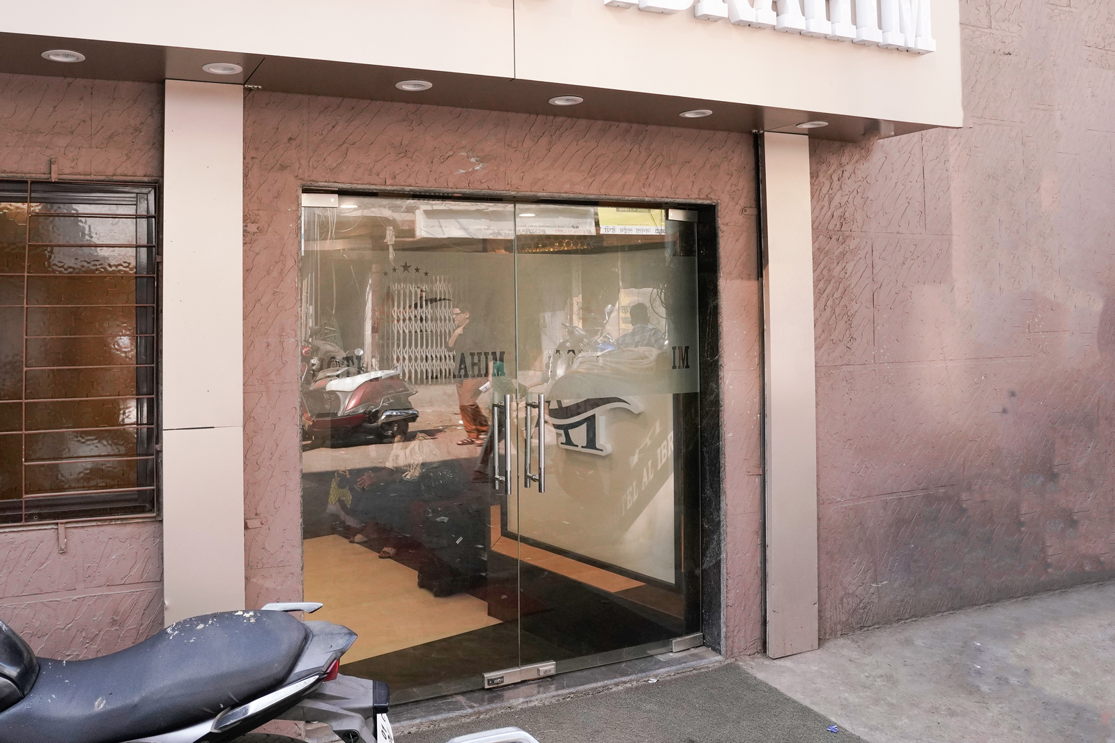 Collection O Crawford Market Formerly Al Ibrahim Hotel,,3 star