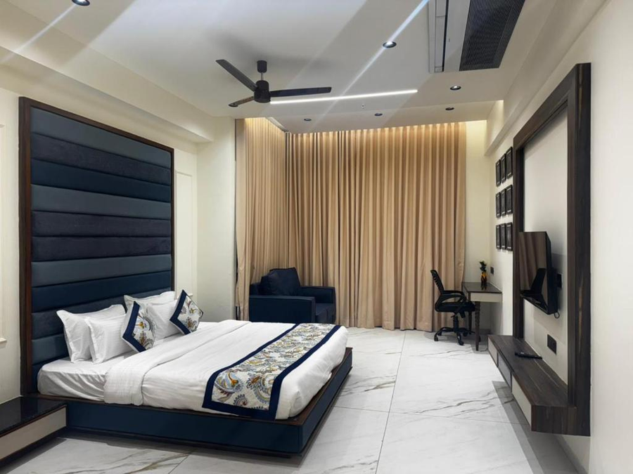 lords swastik studio kodinar