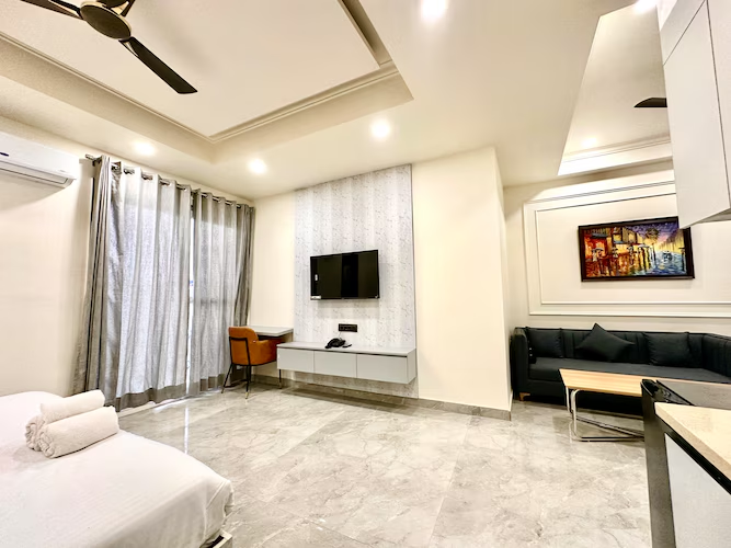 street studio by lime tree hotel