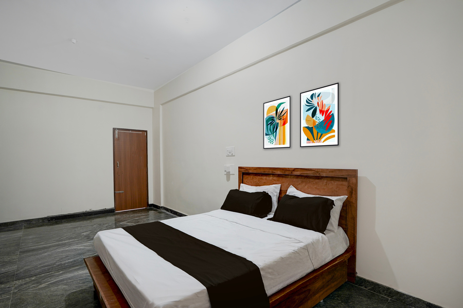 super hotel o jodi sri muneshwara swamy temple