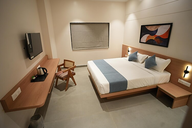 kolas grand hotel and convention center