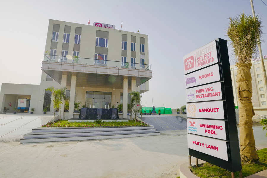 Mastiff Select Aparajita At 52 Bigha Parking Khatu Shyam,,4 star