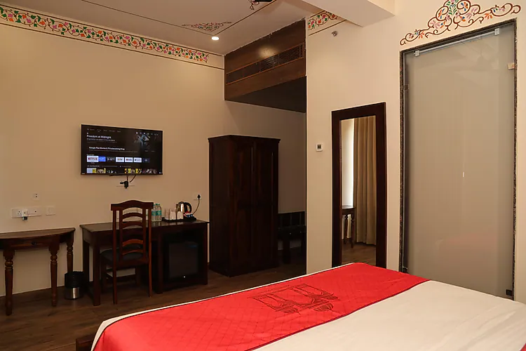 hotel ranavilas palace