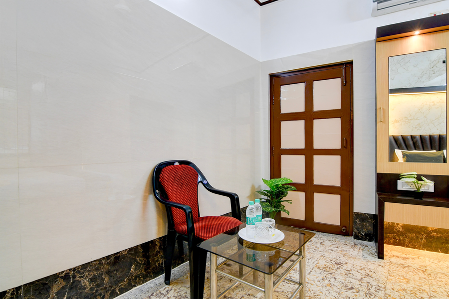 super hotel o howrah railway station
