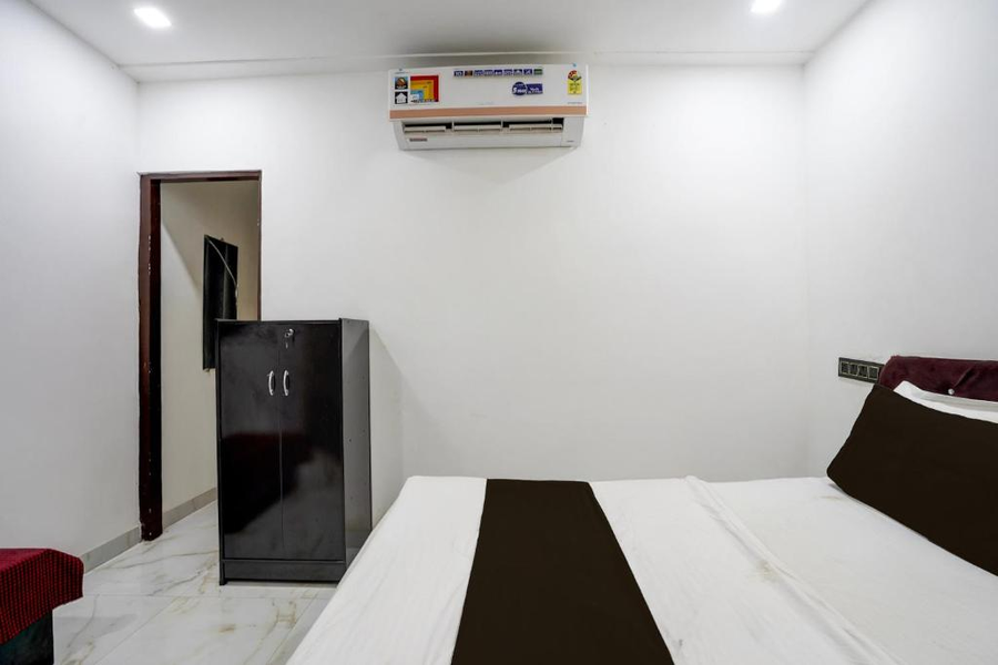 super collection o hingna city court nagpur formerly hotel dream inn