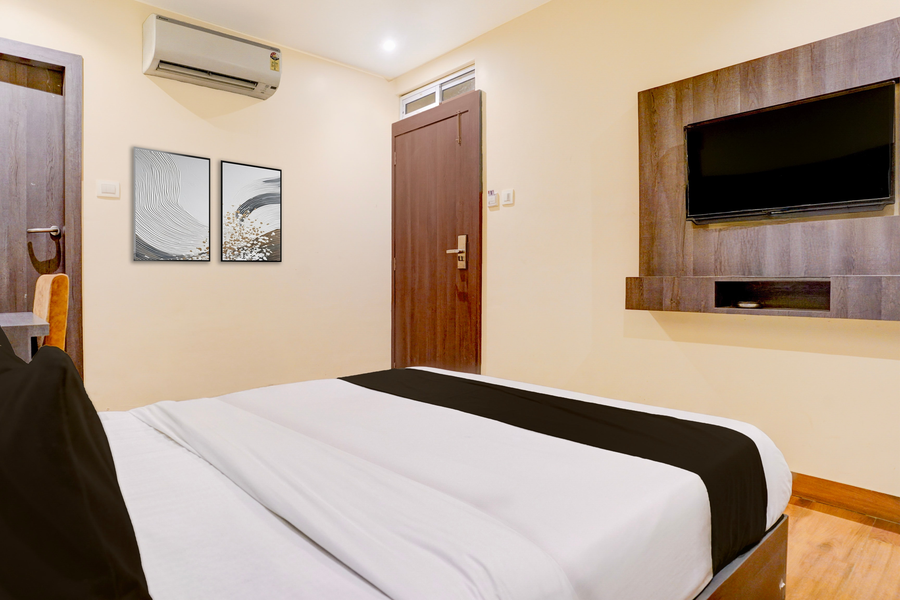 super townhouse lbs road bkc formerly royal palace