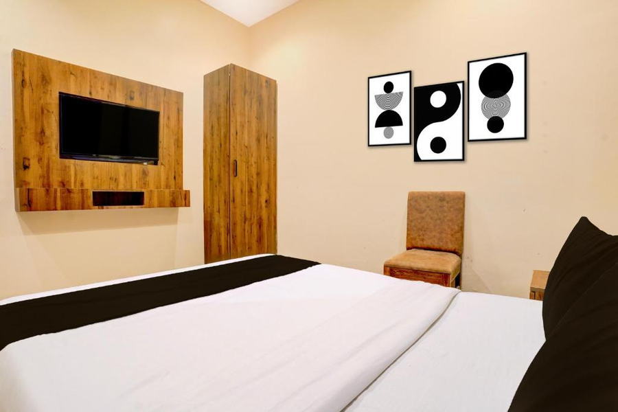 super townhouse lbs road bkc formerly royal palace