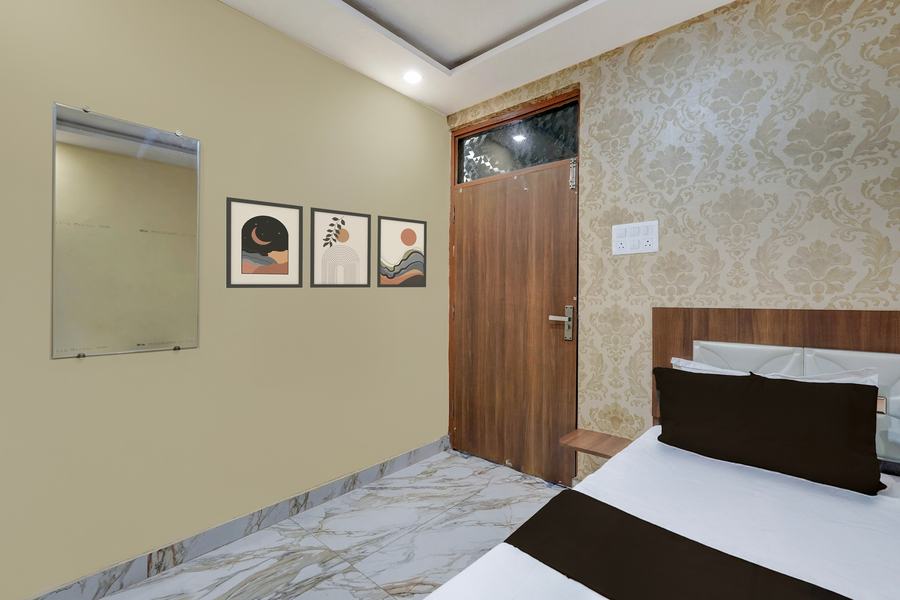 super hotel o daraganj ghat prayagraj formerly purohit inn