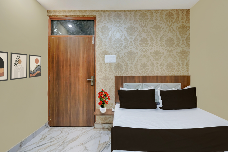 super hotel o daraganj ghat prayagraj formerly purohit inn