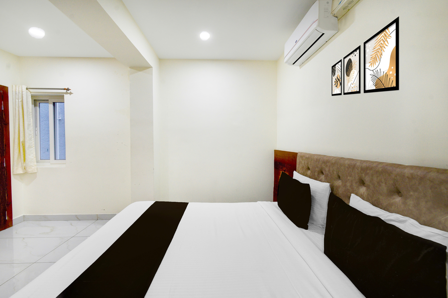 super collection o kakatiya hills formerly shree adithya luxury rooms