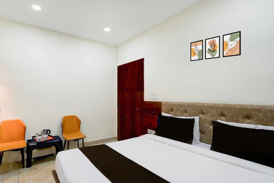 super collection o kakatiya hills formerly shree adithya luxury rooms
