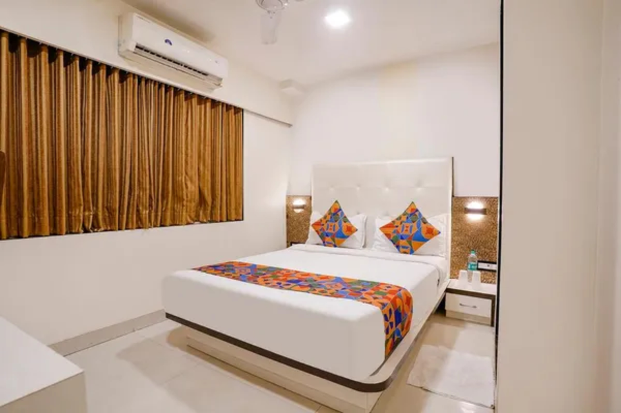 fabhotel golden star
