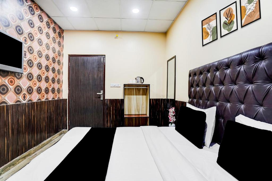 collection o burlton park jalandhar formerly hotel r1 inn